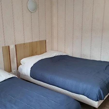 A La Vielle Halle Hotel Souppes-sur-Loing