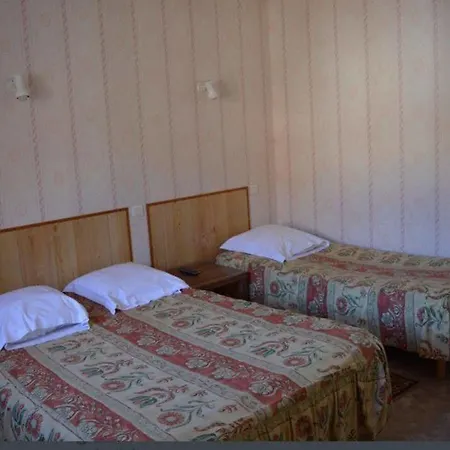 Hotel A La Vielle Halle *